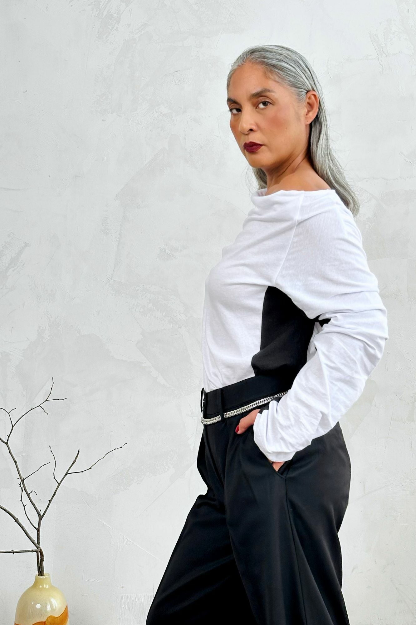 Color Block Asymmetrical Knit Shirt