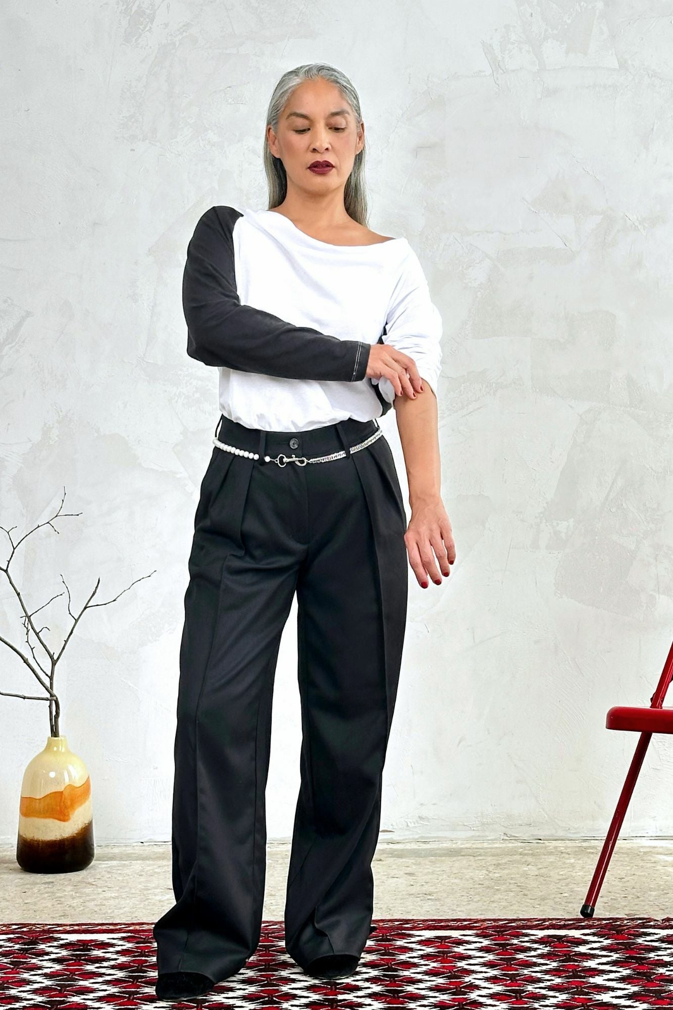 Color Block Asymmetrical Knit Shirt